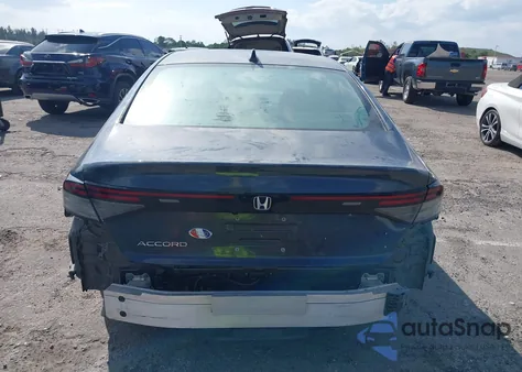 2023 Honda Accord Lx z USA, uszkodzony, nr VIN 1HGCY1F21PA052389